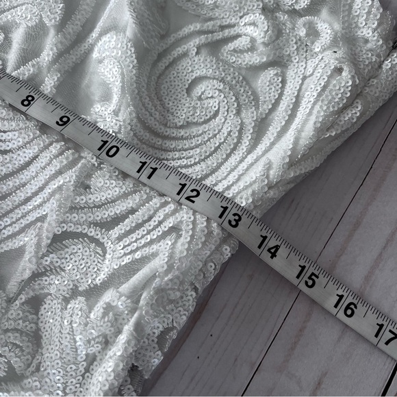 NWT Lulu’s Madina White Sequined One Shoulder Bodycon Dress size Small - Picture 15 of 16